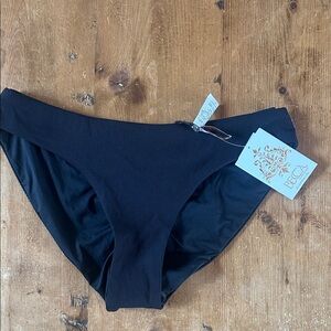 BECCA SWIMWEAR BLACK AMERICAN BOTTOM BIKINI BOTTOM LARGE NEW